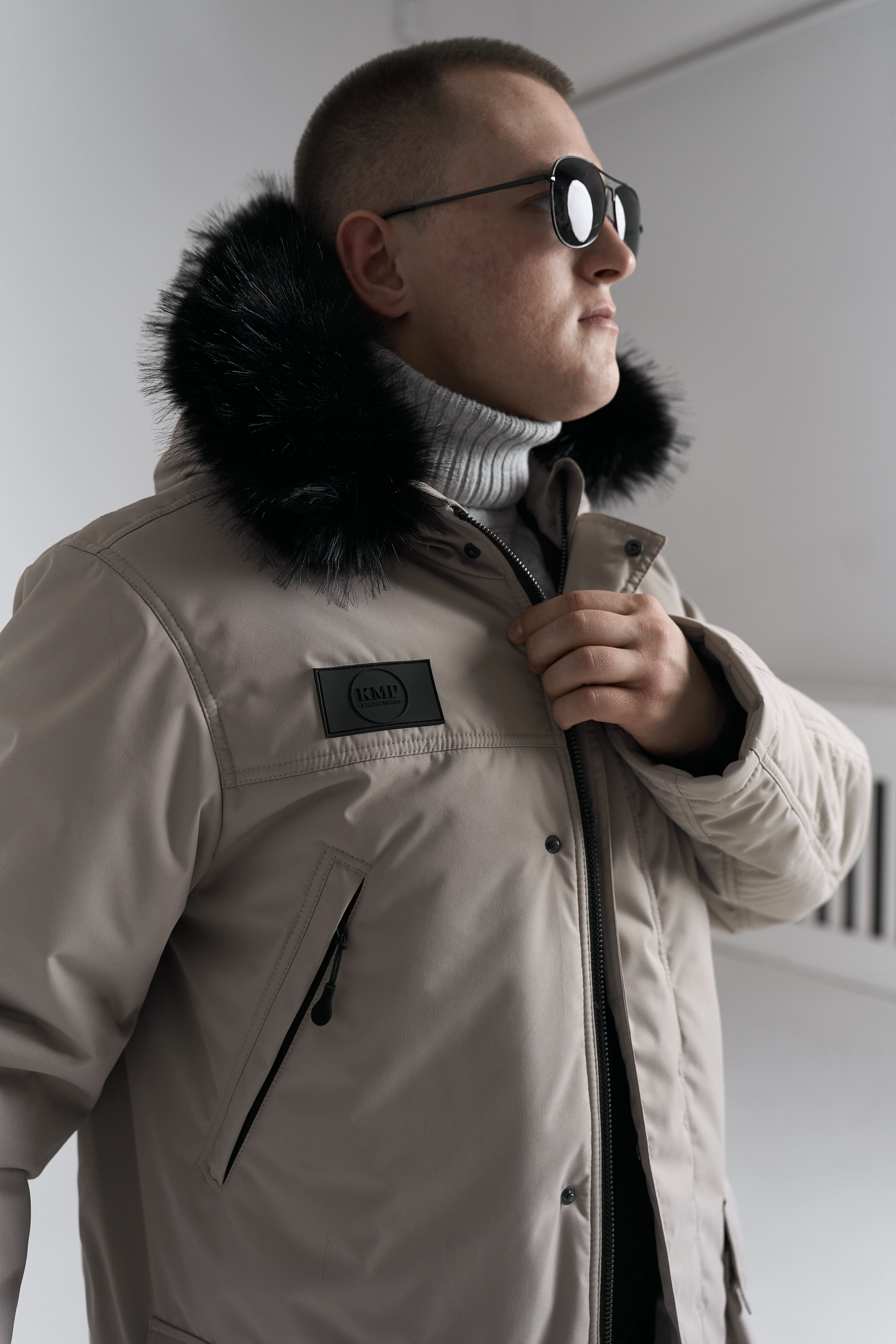 Мужская зимняя куртка, цвет мокко