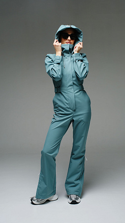 Женский комбинезон Бирюзовый Стрит песочный softshell Manufaktura KMP — вид спереди