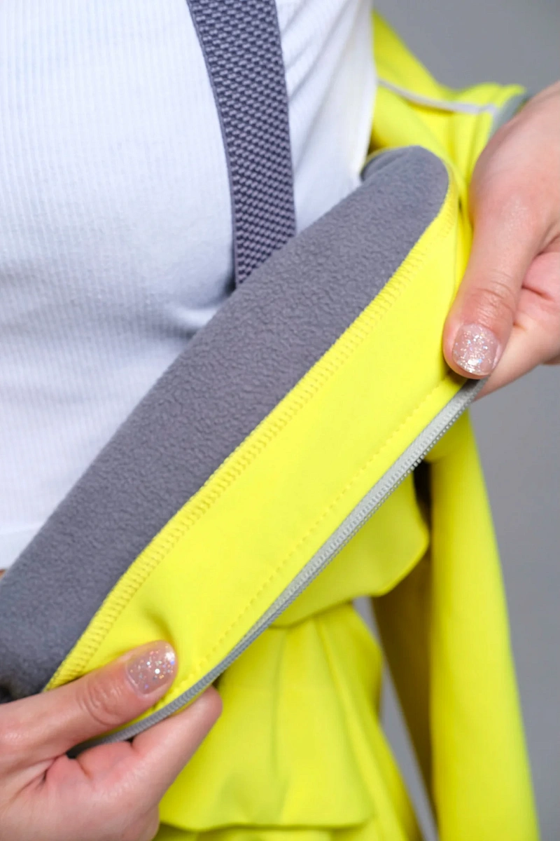 Комбинезон женский Пикачу модель sport цвет желтый