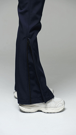 Женский комбинезон МонтеКарло Стрит песочный softshell Manufaktura KMP — вид спереди