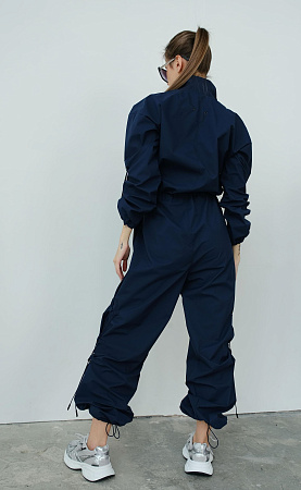 Комбинезон женский демисезонный мембранный Urban Нави  трехслойный ветрозащитный Manufaktura KMP — вид спереди