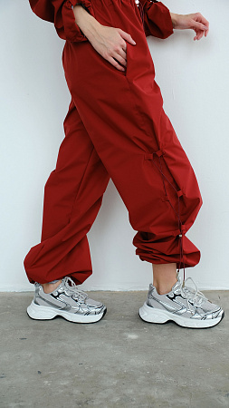 Комбинезон женский демисезонный мембранный Urban Кирпич трехслойный ветрозащитный Manufaktura KMP — вид спереди