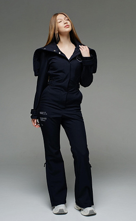 Женский комбинезон МонтеКарло Стрит песочный softshell Manufaktura KMP — вид спереди