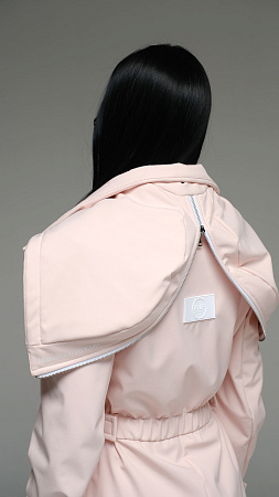 Женский комбинезон Пион Стрит песочный softshell Manufaktura KMP — вид спереди