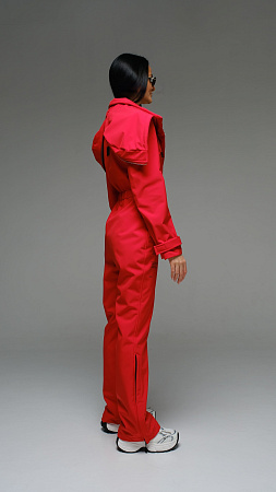 Женский комбинезон Бургундия Стрит красный softshell Manufaktura KMP — вид спереди