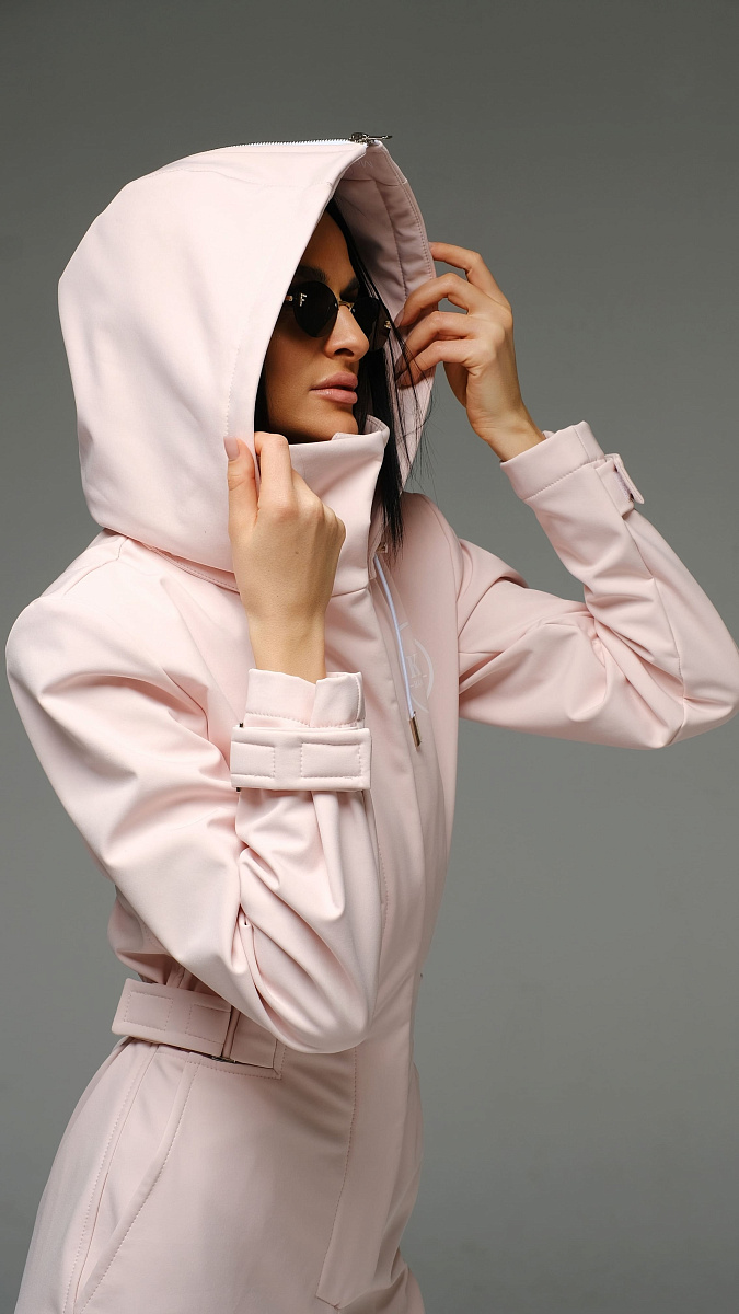 Женский демисезонный комбинезон Пион Стрит песочный softshell Manufaktura KMP