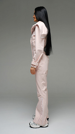 Женский комбинезон Пион Стрит песочный softshell Manufaktura KMP — вид спереди