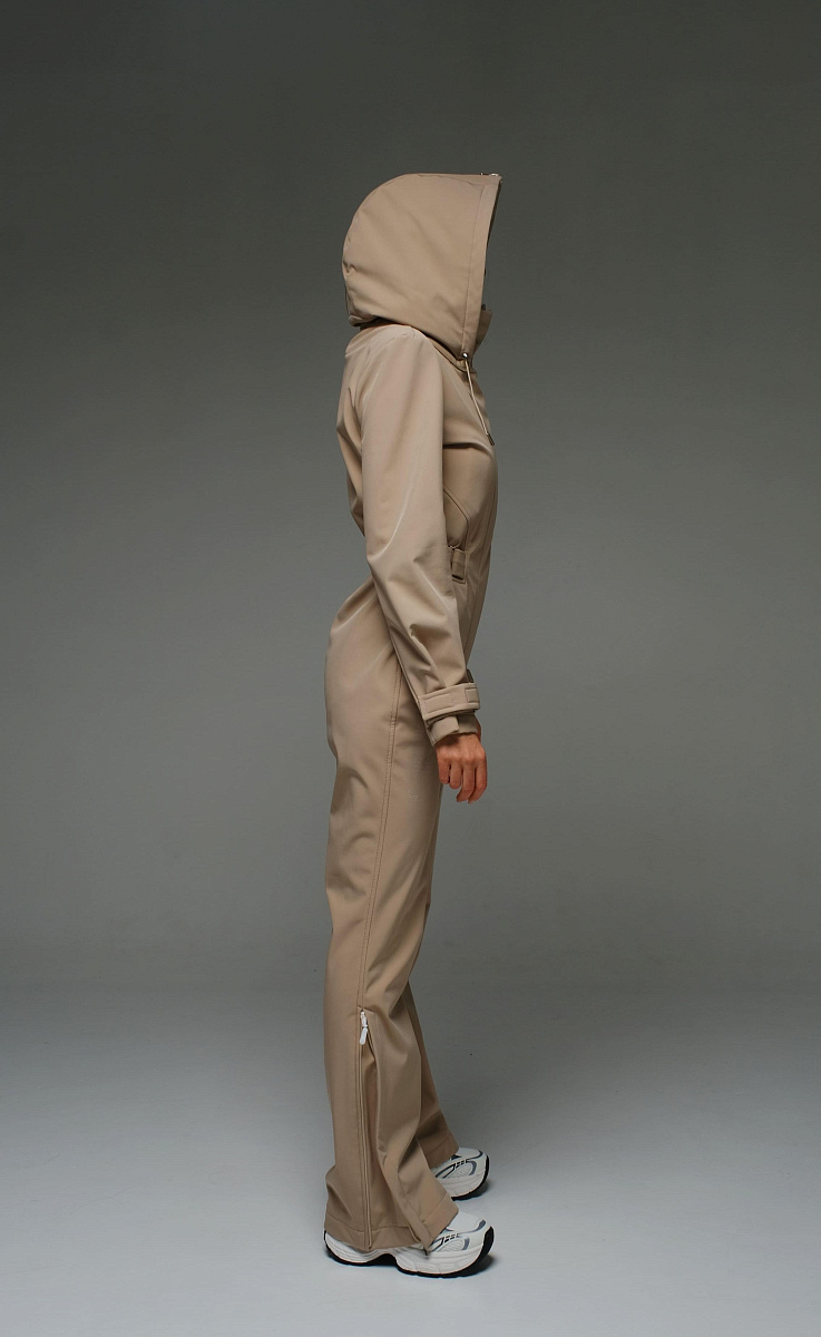 Женский демисезонный комбинезон Фрейле Стрит песочный softshell Manufaktura KMP