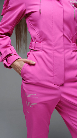 Женский комбинезон МуленРуж Стрит песочный softshell Manufaktura KMP — вид спереди